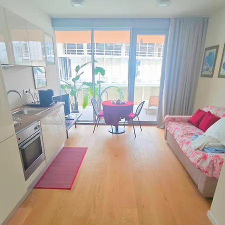 Waterfront Acquario House