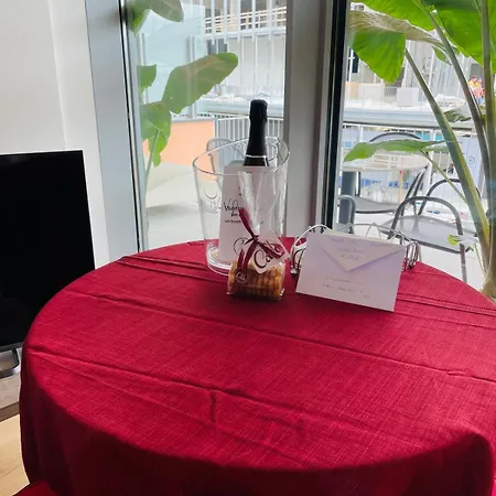 Daire Waterfront Acquario House