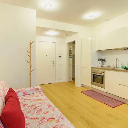 Апартаменты Waterfront Acquario House